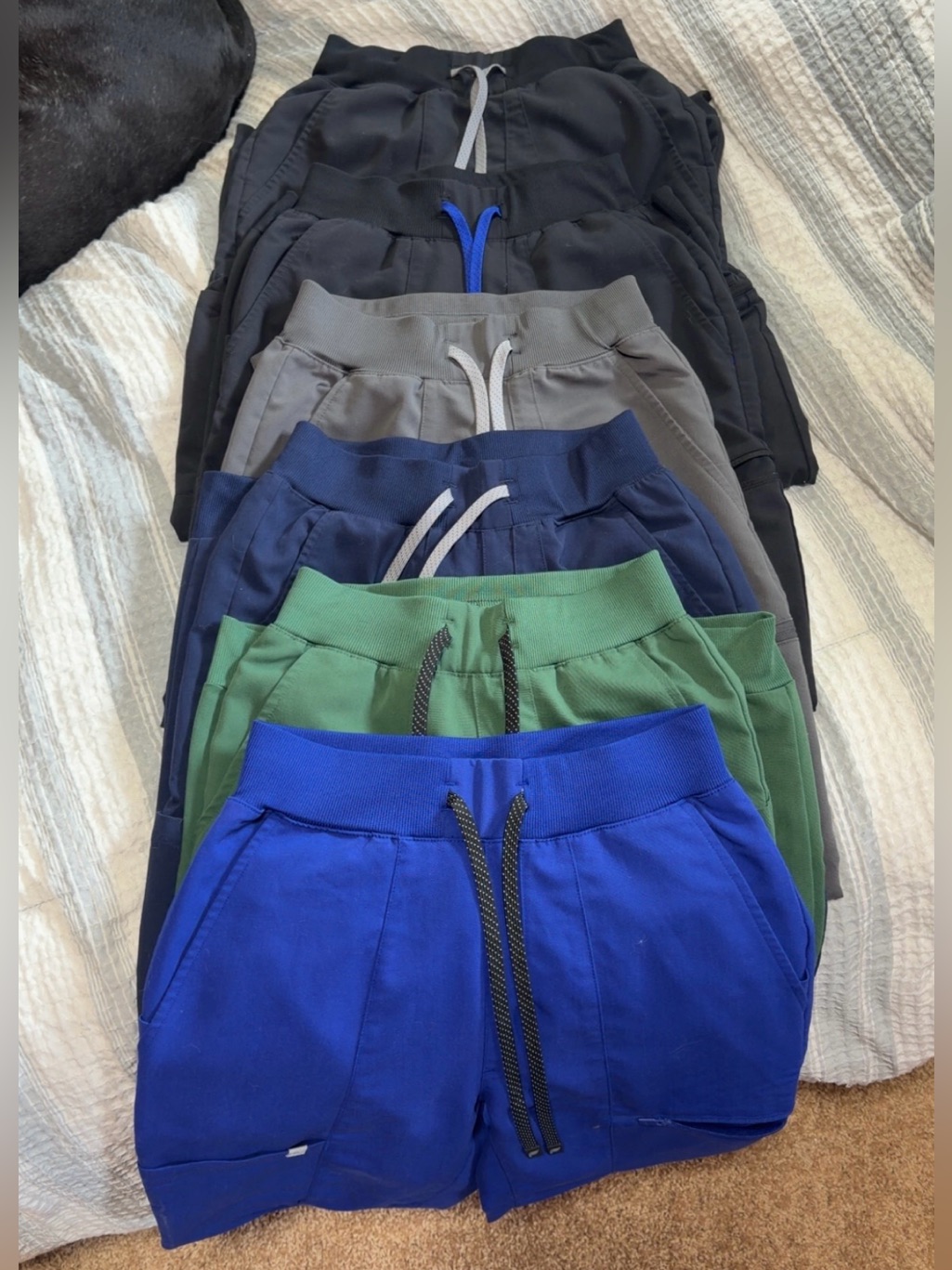 Fabletics Scrub Pants